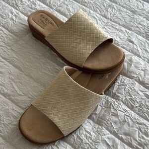 Kim Rogers Rabecky Size 10 women’s- NWOT